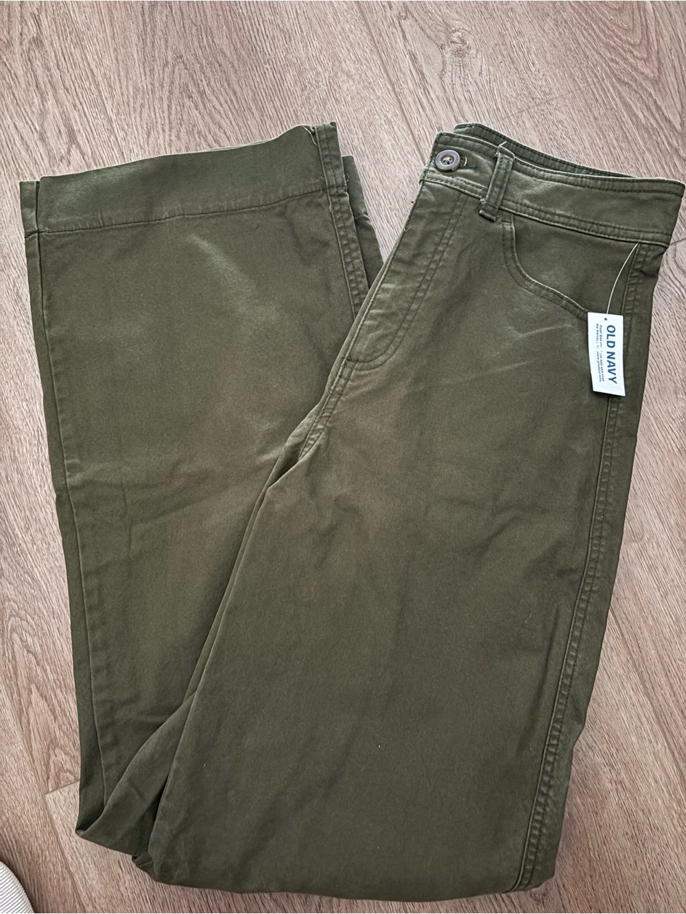 Old Navy NWT High Rise Wide Leg Jeans, 4Tall